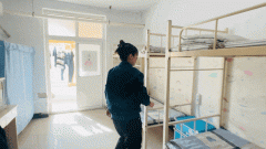 <b>：李蓉蓉非宁波海关部属企业中干</b>